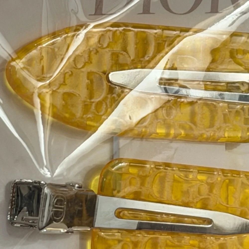 Dior (GWP) Yellow Logo Hair Clips - Picture 2 of 5